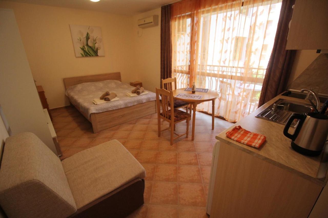 Ivory Cascadas Studio Sunny Beach Exterior foto