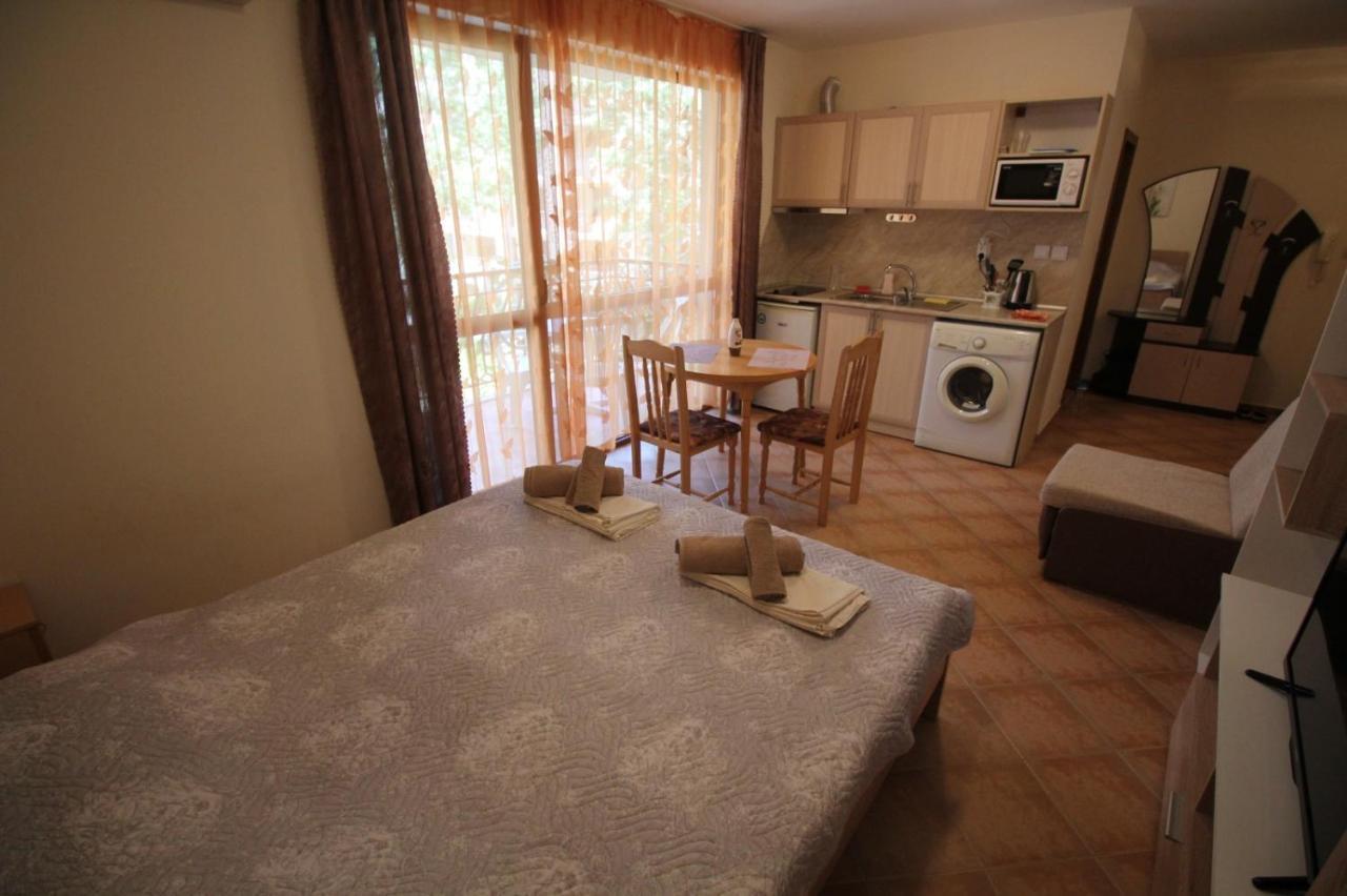 Ivory Cascadas Studio Sunny Beach Exterior foto
